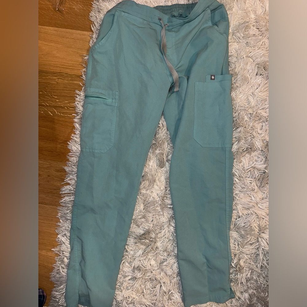 FIGS scrubs yola skinny scrub pant XS petite